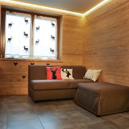 La Petite Maison D'erika Apartmán *