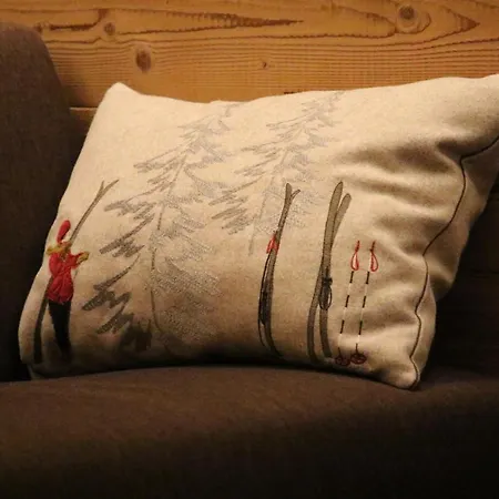 La Petite Maison D'erika Apartmán Aosta