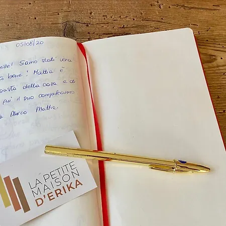 La Petite Maison D'erika Apartmán Aosta