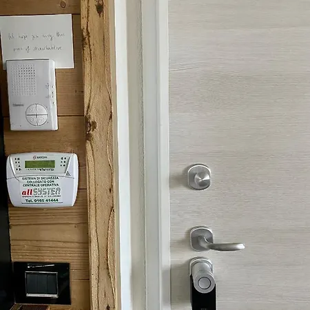 La Petite Maison D'erika Aosta